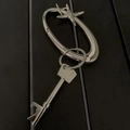 Moschettone a stella argento e apribottiglie a forma di chiave in metallo lucido - Anello Ovale Stella + Apri-chiavi