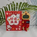 Sveglia digitale Capybara in una confezione regalo rossa con orologio a cartone animato - Sacchetto Fortuna + Confezione Regalo + Manuale Cinese / Versione a Pulsante (Settimana in Inglese)