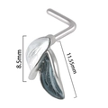 L-förmiger Nasenstecker aus Edelstahl in Silber mit Blatt-Design und Maßen - Silberblatt
