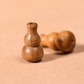 Dunkelbraune Holzperlen in Flaschenkürbis-Form mit Maserung für DIY Schmuckherstellung - Grünes Sandelholz Flaschenkürbis