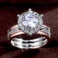 Elegante anillo de compromiso bicolor con halo de circón y detalles en oro rosa - US 6 / Dos colores