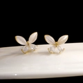 925er Silber Schmetterling Ohrstecker mit Mondstein und Zirkonia in Gold-Finish - 16K Vergoldet + Weißer Opal (925 Silberstift)