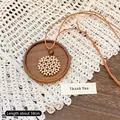 Böhmische gewebte Herz-Halskette mit natürlichen Holzperlen in Beige, Länge 58cm - Weiß Rund