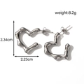 Orecchini a cerchio a cuore in acciaio inossidabile con misure di dimensioni e peso - Cerchio a Cuore / Argento (ER-1595 Cerchio a Cuore)