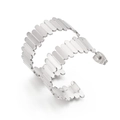 Boucles d'oreilles en C en acier inoxydable argenté avec texture rayée tendance et design - Argent (KE101319-KFC)