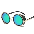 Lunettes de soleil steampunk avec verres miroir verts et protections en cuir - Monture Dorée Miroir Vert