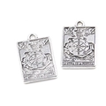 Macro detail of antique silver Wheel of Fortune tarot charms for jewelry making - 1 Piece - 2.7g / Wheel of Fortune (23J1-6)