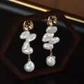 Boucles d'oreilles baroques en perles d'eau douce naturelles et goutte longue dorée - E2056-2 3/7 Perle Baroque