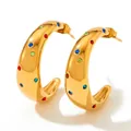 Boucles d'oreilles dorées en C avec strass colorés rouges verts et bleus - Or Avec Zircone Multicolore (KDE881)