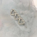 Y2K Haarspange aus Silber mit drei hohlen Herzen für Frauen im minimalistischen Design - Herz