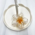 Pinza per capelli a fiore con sfumatura arancione e dettagli in foglia d'oro - 8cm / Arancione Fiocco di Neve