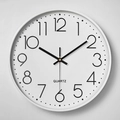 Minimalistische weiße Wanduhr mit 3D-Zahlen und leisem, präzisem Quarz-Uhrwerk - Weißer Rahmen Weißes Zifferblatt Schwarze Ziffern