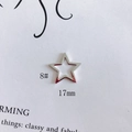 Dettaglio macro del ciondolo a stella cava da 17 mm in finitura argento per gioielli fai da te - 8# Argento 17mm