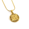 Collana dorata con pendente a sole traforato e raffinata catena a serpente lucida - Lettera Q