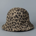 Chapeau bob à imprimé léopard avec bord à volants et design de dôme classique pour le soleil - M (56-58cm) / Kaki