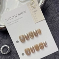 Uñas postizas ojo de gato champán con ondas 3D plateadas en tarjeta de lujo - Grande (L) / 1247-Extra Corto Ataúd Metálico Ojo de Gato