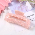 Pink marble acetate hair claw clip with rectangular cutout on white decorative card - 8.3cm / Pink Marble
