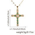 Collana a croce dorata con zirconi verdi e bianchi, 4,15 x 2,93 cm, peso di 5g - Stile M (Croce di Lusso/Zirconia Verde e Bianca)