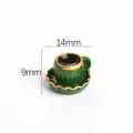 Mini taza de café navideña verde oscuro con borde dorado para decoración de muñecas - Color Ágata Verde con Borde Dorado