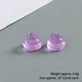 Dettaglio di ciondoli in resina viola a forma di cacca, misura 10x12mm e peso 0,8g - Viola Luminoso