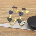 Boucles d'oreilles créoles en forme de C dorées avec zircons colorés en forme de cœur - Cœur / Or/Zircone Multicolore