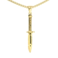 Collar para hombre de acero inoxidable dorado con colgante de daga sobre fondo blanco - Dorado