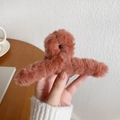 Plush caramel faux fur hair claw clip for women featuring a large soft autumn design - Caramel Plush Large Hair Claw 13cm