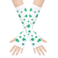 Dettaglio di guanti bianchi lavorati a maglia senza dita con trifogli verdi per San Patrizio - Bianco