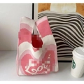 Borsa regalo in maglia rosa e bianca con motivo a cuore e scritta Love elegante - Cuore Rosa