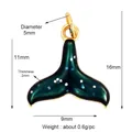 Pendentif queue de baleine en laiton vert dégradé avec paillettes et détails dorés - K587587-Dark Green Whale Tail