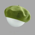 Béret en laine vert herbe uni avec une texture douce pour un look vintage épuré - M (56-58cm) / Vert