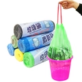 Sacchetti per rifiuti colorati con coulisse in blu, giallo, verde e nero in rotoli - Tipo 15 Deluxe / 200 pezzi per confezione / Verde