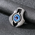 Colgante de ojo de demonio punk retro en acero plateado con diseño de ala azul y púrpura - Solo Colgante (KP116410-MZOZ) / Mal de Ojo Azul