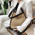 Bolso tote grande de paja tejida beige con correas de cuero negro de alta calidad - Negro