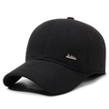 Men's winter black baseball cap with knit texture and Fashion metal emblem detail - Adjustable / Black