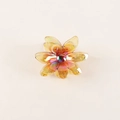 Bunte plattierte orangefarbene Blumenhaarklammer mit bunter Perle aus Acryl - Irisierendes Gelb