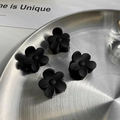 Set of 4 matte black flower hair claws in minimalist Korean style on metal tray - Black Matte Flower(FJ270)