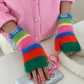 Gants sans doigts en peluche arc-en-ciel mignons avec une texture douce et étiquette - Taille unique / Vert Orange Rose