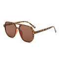 Classic double-bridge oversized sunglasses with tortoise shell frame and tea-colored lenses - Leopard Frame Double Tea