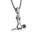 Collier hip hop avec pendentif microphone en acier titane pour homme avec chaîne perle - Main de microphone avec chaîne en acier inoxydable