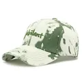 Casquette de baseball en coton tie-dye vert avec broderie jubilant sur fond blanc - Vert