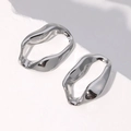 Minimalist silver irregular oval hoop earrings made of titanium steel for women - Silver