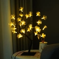 Lámpara de mesa de abedul iluminada con flores de fibra óptica y luz LED cálida - 24 LED Flor de fibra óptica - Lámpara de árbol con base de hierro