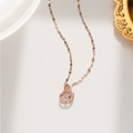 Elegante collana a cigno in oro rosa con zirconi scintillanti e pietra centrale mobile - Oro rosa