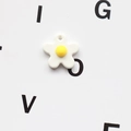 White flower resin keychain pendant with yellow center for DIY jewelry making - White