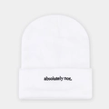 Primer plano detallado de gorro de punto blanco con bordado negro absolutely not. - M(56-58cm) / Blanco