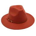 Detail of orange wool fedora featuring a brown leather band and gold buckle closure - M (56-58cm) / Caramel color