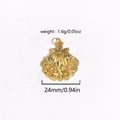 Detailansicht eines goldenen Muschel-Anhängers mit Maßen 24mm und 1,6g Gewicht - Gold Relief Jakobsmuschel (Stil 4) / Gold