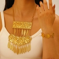 Böhmisches Goldschmuck-Set mit Vintage Fransen-Halskette und Blumenarmband - Goldene Quasten Halskette und Armband Set (11)