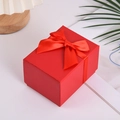 Caja de regalo cuadrada roja con lazo de cinta para relojes o joyería de lujo - 10*7.5*7cm / Rojo